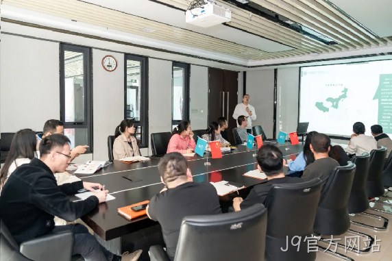夯实人才基础 强化队伍建设|西安J9官方网站营销公司开展新员工培训活动