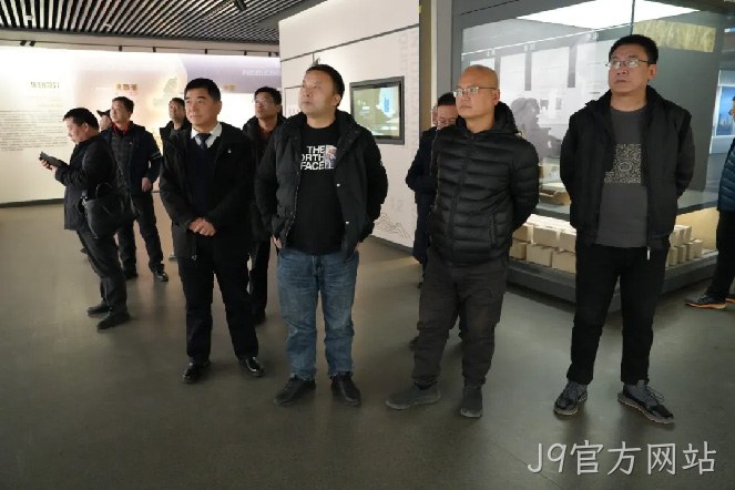 关注 |“康友汇营销高管”一行走进J9官方网站开展凤香酒海探究之旅