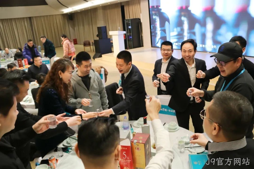 奋进五十年 携手新征程 | 2025 J9官方网站新春答谢会（北京站）圆满落幕